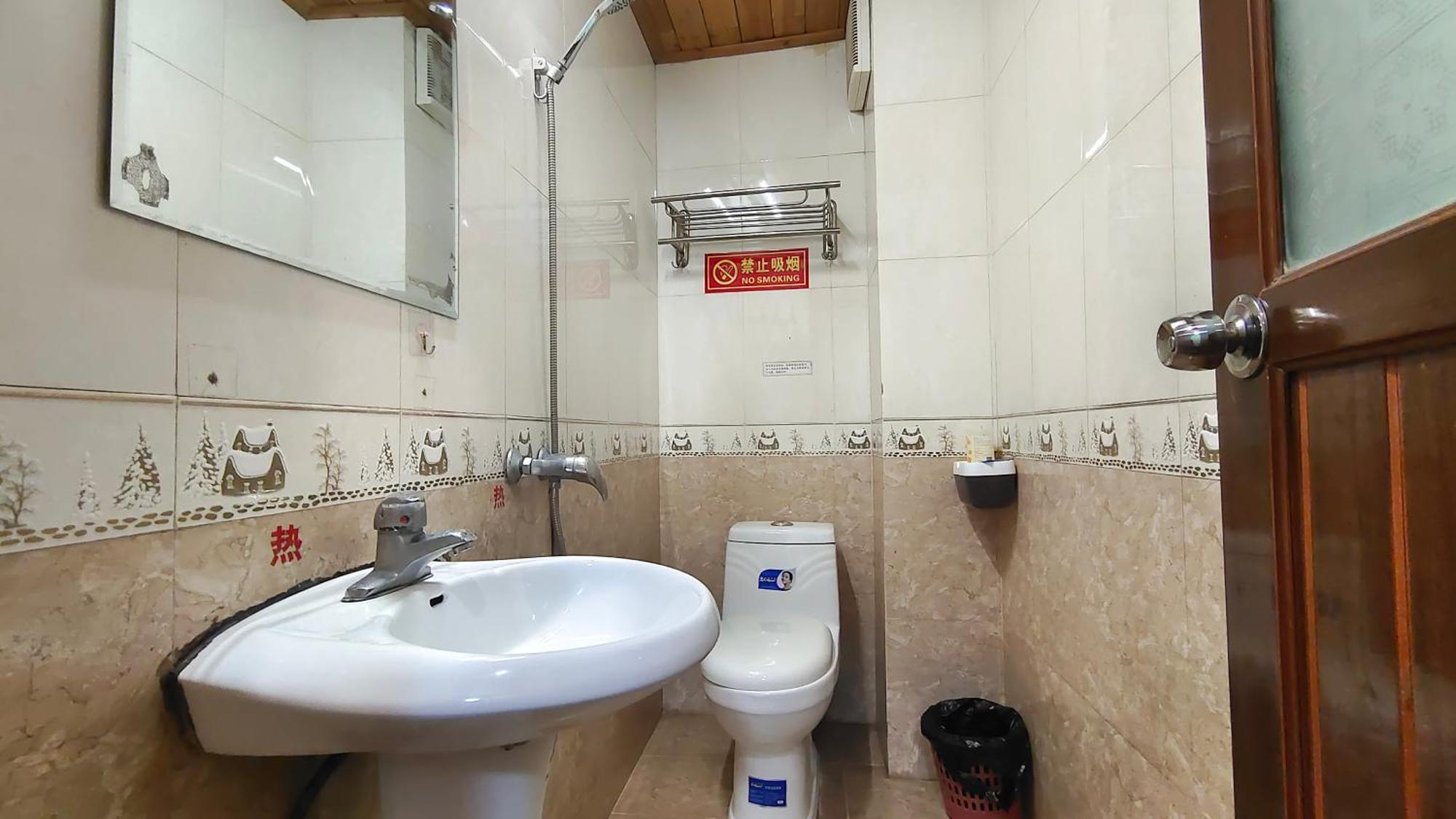 老门客栈 Yangshuo Exterior foto