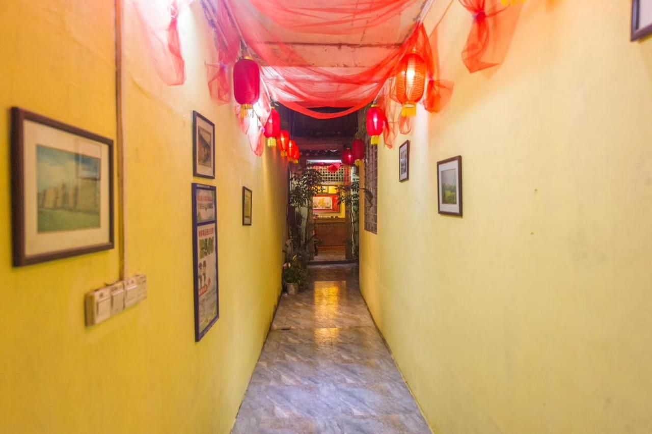 老门客栈 Yangshuo Exterior foto